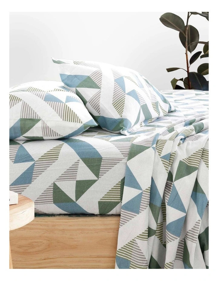 Onslow Flannelette Fitted Sheet Set by Bambury