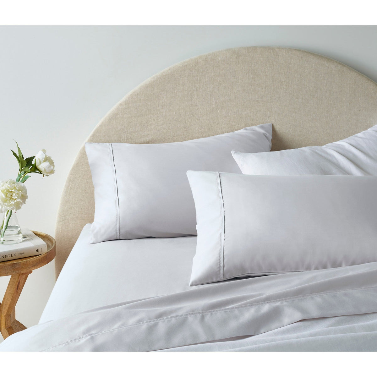 1900TC White Cotton Rich Sheet Set by Accessorize